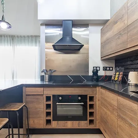 Lägenhet Flatguest Industrial Loft By Marina - Wifi *