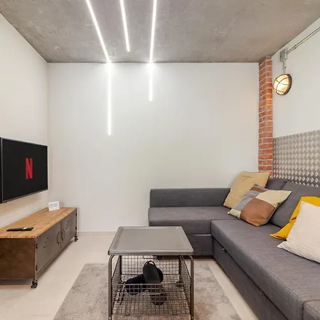 Appartamento Flatguest Industrial Loft By Marina - Wifi